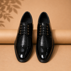 APSAIM Men's Premium Patent Leather Formal Shoes | Glossy Lace-Up Business Dress Shoes for Weddings, Parties, Office & Special Occasions | Black